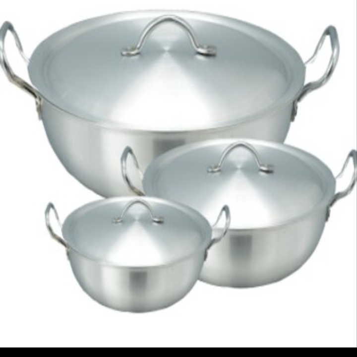 Silver%20Karahi%20SET%20with%20lid%203%20Pieces%20set%20(metial%20polish)%20Cooking%20material%20-%20Image%204