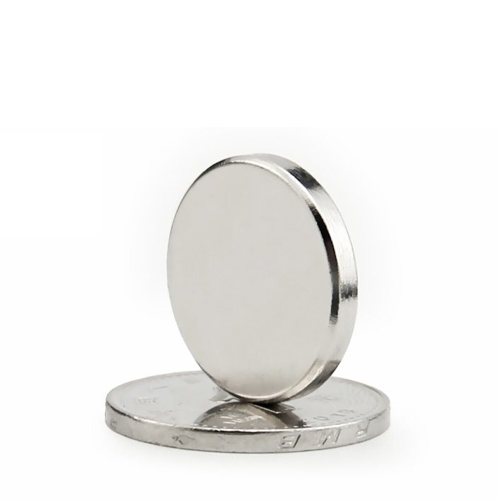 20x4mm%20super%20strong%20Magnet%20N35%20Permanent%20Super%20Strong%20Powerful%20Small%20Magnetic%20Magnets%20Rare%20Earth%20-%20Image%203