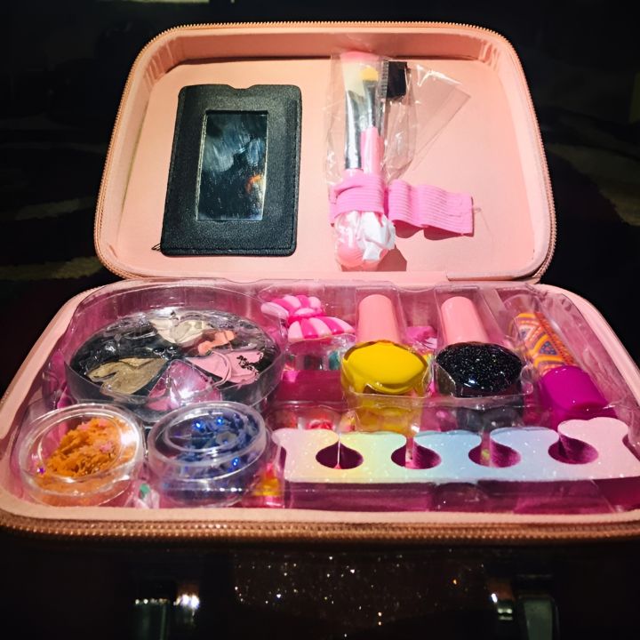 Fairy%20Princess%20Makeup%20Fashion%20Beauty%20Pretend%20Playset%20Toy%20For%20Kids%20Mermaid%202in1%20Realistic%20Beauty%20Makeup%20Jewelry%20Bag%20Very%20High%20Quality%20Glitter%20Skin%20Girls%20Make%20Up%20Set%20Toys%20Professional%20Princess%20Makeup%20Tools%20Kit%20For%20Your%20Princess%20Best%20Birthday%20Gift%20-%20Image%204