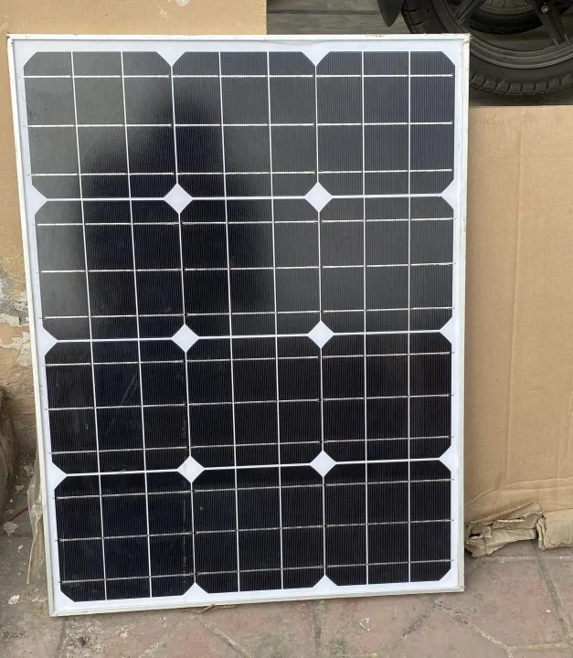 Bijli%20Box%2050%20rechargeable%20solar%20package.%20Lithium-ion%20battery,%204x%20LED%20lights,%20and%201x%2012V%20pedestal%20fan%20included%20in%20the%20package!%2012+%20hours%20of%20fan%20runtime%20every%20day%20-%20Image%205