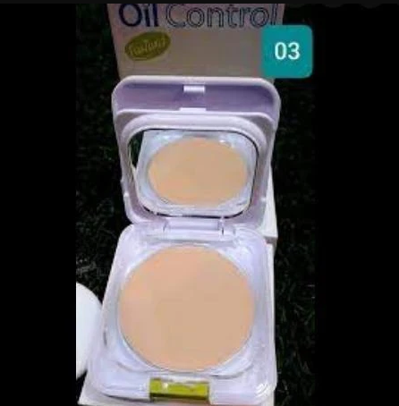 Shimona%20Oil%20Control%20Waterproof%20Compact%20Powder%20-%20Best%20Quality%20Shimona%20Oil%20COntrol%20Face%20Powder%20-%20Image%205