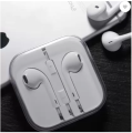 Earphone iPhone 6,6s original handsfree | Imported | Genuine | Balanced Sound with deep base and built in mic. 