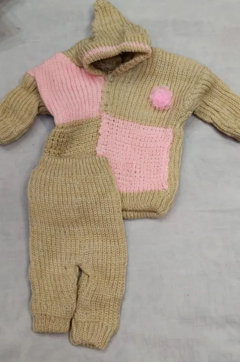 new%20born%20baby%20winter%20pure%20wool%20dress%203%20piece%20zero%20size%20hand%20made%20wool%20dress%20%20baby%20wool%20dress%20new%20born%20baby%20winter%20dress%20baby%20gift%20new%20winter%20collection%20dress%20for%20new%20born%20baby%20%20new%20born%20baby%20warmer%20dress%20baby%20winter%20dress%20baby%20gifts%20%20Rafias%20collection%20-%20Image%203