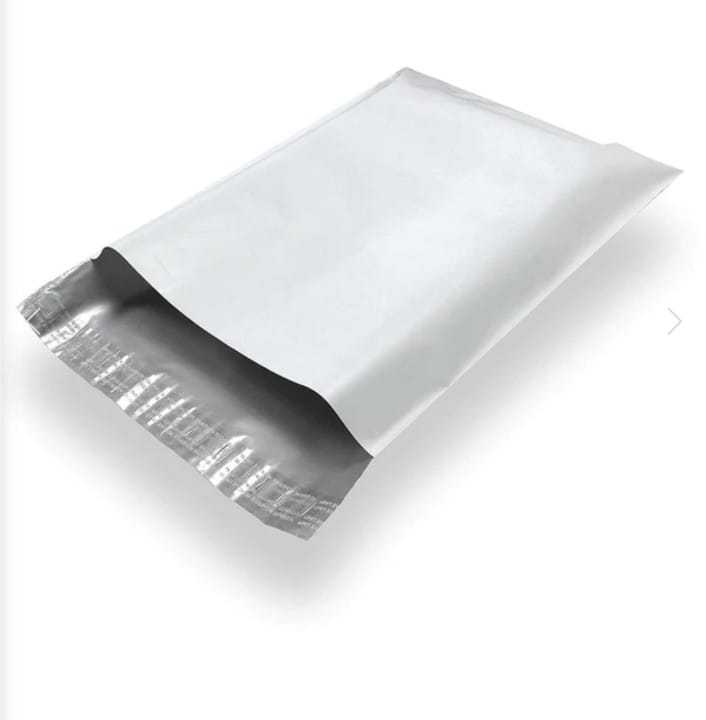 Bundle%20of%2050%20%E2%80%93%20Eco-Friendly%20Recycled%20LDPE%20Packing%20Flyer%20Bags%20with%20Pocket%20%E2%80%93%20Waterproof%20Self%20Adhesive%20Parcel%20Mailers%20-%20Image%203