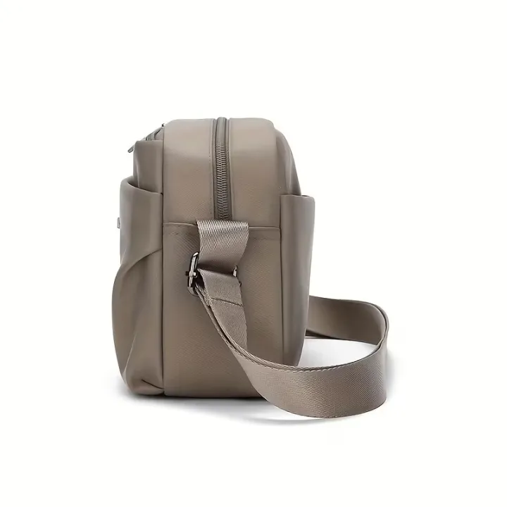 Stylish%20Solid%20Color%20Women%E2%80%99s%20Shoulder%20Bag%20%E2%80%93%20Large%20Capacity%20Multi-Pocket%20Crossbody%20with%20Painted%20Wide%20Strap%20for%20Daily%20Use%20-%20Image%205