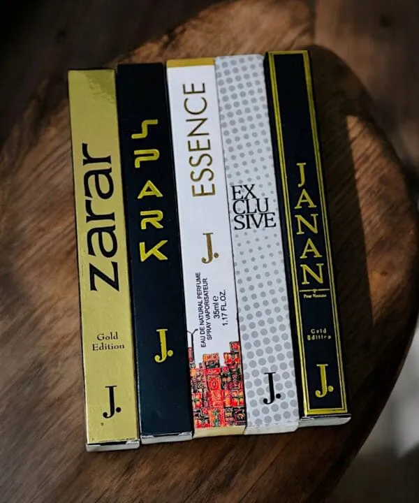 (J)%20Pocket%20Perfumes%20Set%20-%20Convenient,%20Stylish%20Fragrance%20-%20Image%202