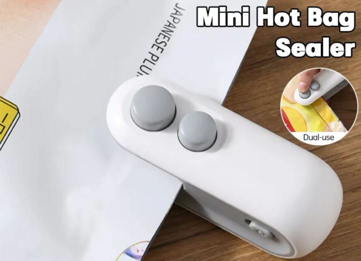 Rechargeable%20Plastic%20Bag%20Sealing%20Machine%202%20In%201%20Mini%20Heat%20Bag%20Sealer%20Handheld%20Portable%20Food%20Bag%20Sealer%20with%20Type%20C%20Charging%20-%20Image%203