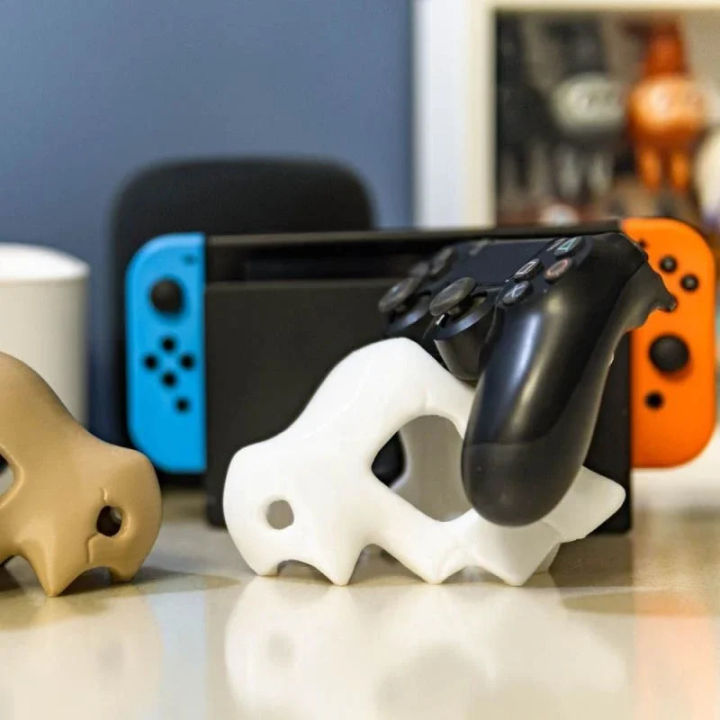 Pokemon%20Cubone%20Game%20Controller%20Stand%20for%20Switch%20Pro%20PlayStation%20Controller/Xbox%20Controller%20Series%20Universal%20Gamepad%20Joystick%20-%20Image%204
