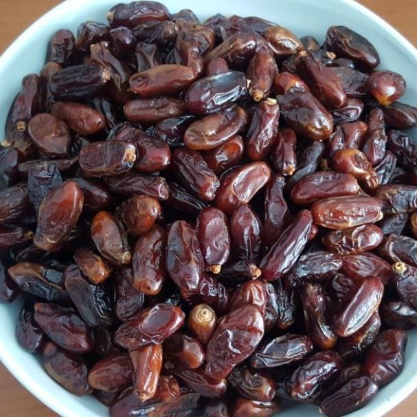 Rabbi%20Dates%20(Chocolatey%20Khajoor)%20500%20gm%20-%20Image%203