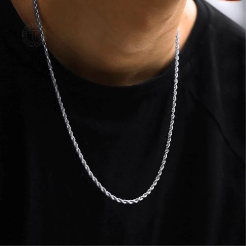 Thin%20Silver%20Neck%20Chain%20%E2%80%93%20Chain%20For%20Boys%20and%20Mens%20-%20High%20Quality%20Jewelry%20for%20Men%20-%20Image%203