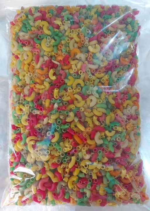 Elbow%20Colored%20Macaroni%201kg%20-%20Image%202