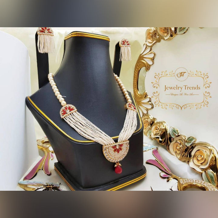 Ruby Color Stylish Maala Set