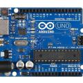 Arduino UNO. 