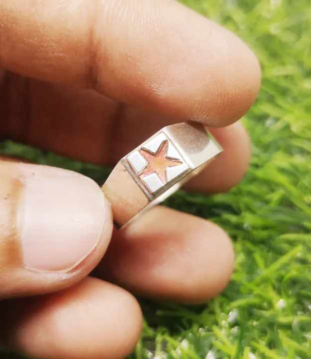 Hirz%20e%20Jawad%20Ring%20%D8%AD%D8%B1%D8%B2%20%D8%AC%D9%88%D8%A7%D8%AF%20%D8%A7%D9%86%DA%AF%D9%88%D9%B9%DA%BE%DB%8C%20Star%20Ring%20Ladies%20and%20Men%20-%20Image%204