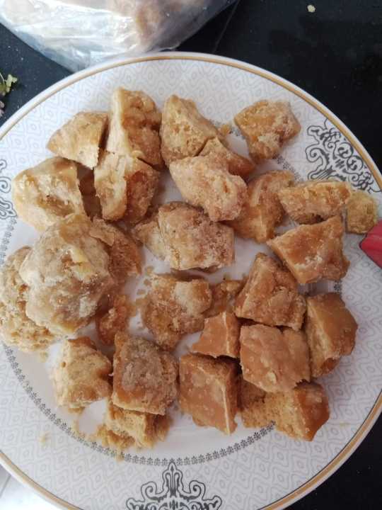 Desi%20Gurh%20500%20G%20Liaquat%20Pur%20Mandi%20-%20Image%208