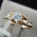 Lady Ring Fine Workmanship Rhinestone Embedded Women Ring. 