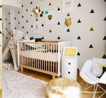 100 PCS  2 Color Black and Golden Triangle Polka Dots Wall Stickers, Circle Pattern Stickers for Kids Wall Decals DIY Home Decor Art Wall Decor