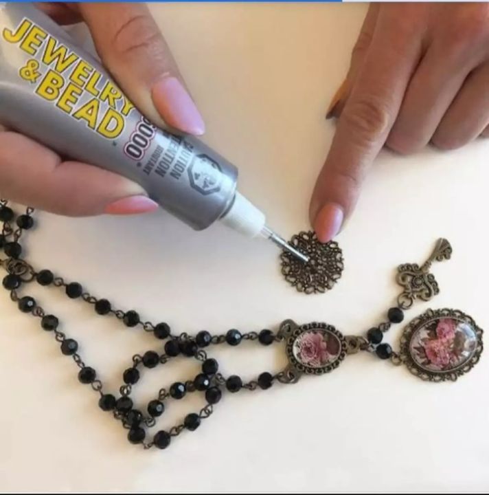Multi%20Purpose%20Adhesive%20Glue%20Acrylic%20Adhesive%20Glue%20Water%20proof%20%20DIY%20Crafts%20Jewelry,%20Nails%20Rhinestone%20glue%20-%20Image%203
