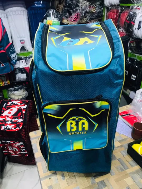 Cricket%20Kit%20Bag%20Smart%20Size%20with%20Shoulder%20Straps%20and%20Handle%20for%20Men%20Single%20Player/Individual%20Personal%20Duffle%20Cricket%20Kit%20Bags%20-%20Sports%20Kit%20Storage%20Travel%20Bag%20-%20Image%206