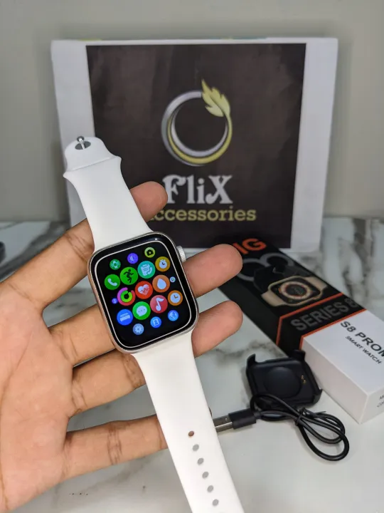 S8%20PRO%20Max%20Series%208%20Smart%20Watch%20With%20ALWAYS%20ON%20DISPLAY%20%7C%201.99''%20Bezel%20Less%20Display%20%7C%20Bluetooth%20Calling%20%7C%20Health%20Fitness%20Tracking%20Features%20-%20Image%207