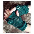 Dark Green Wool Gloves for Women. 