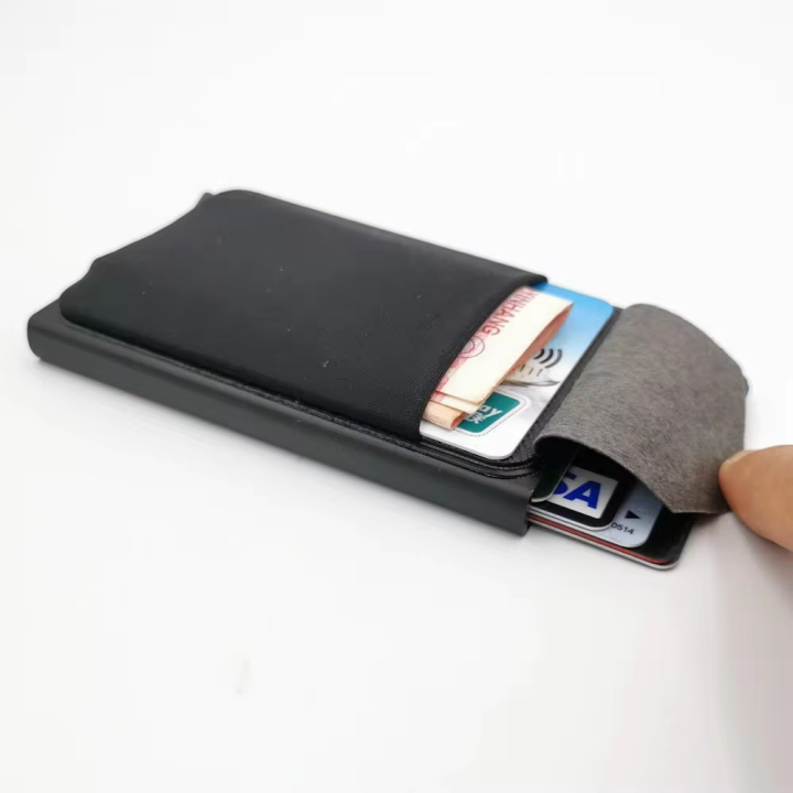 Automatic%20Metal%20Pop%20Up%20Card%20Holder%20Wallet%20for%20Men%20and%20Woman%20Slim%20wallet%20%20Small%20Card%20holder%20-%20Image%204