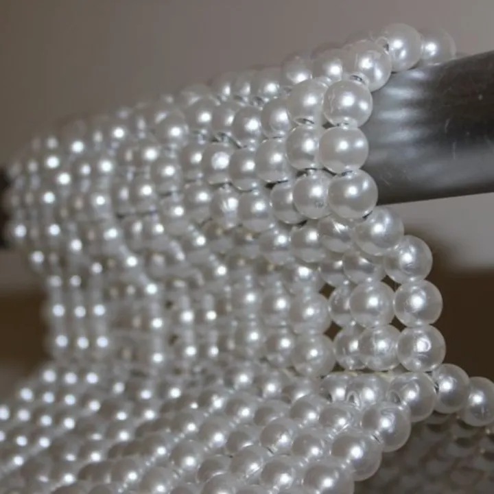 5%20Piece%20Pearl%20Clothe%20Hanger%20Pearl%20Beads%20hanger%20Dress%20Hanger%20%20Fancy%20Hanger%20For%20Female's%20Fancy%20Dress%20-%20Image%203