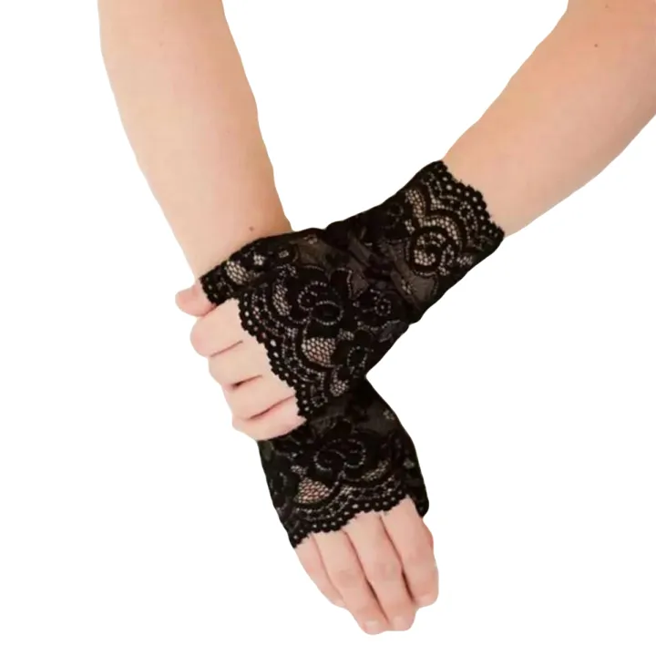 Black%20Fingerless%20Net%20gloves%20Fashionable%20Breathable%20Summer%20&%20Winter%20Season%20For%20Girls%20-%20Image%202