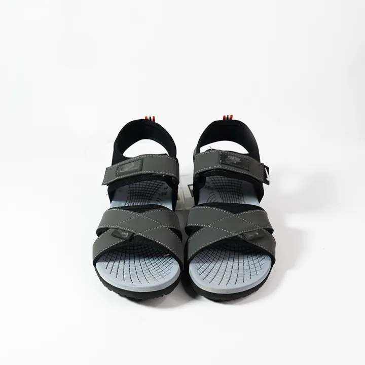 Fashion%20trend%20men's%20sandals%20air%20cushion%20casual%20sports%20outdoor%20beach%20shoes%20soft%20and%20comfortable%20breathable%20men's%20sandals%20-%20Image%203