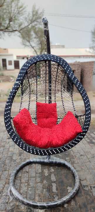 Stand Jhoola Amrood Shape With Velvet Cushion