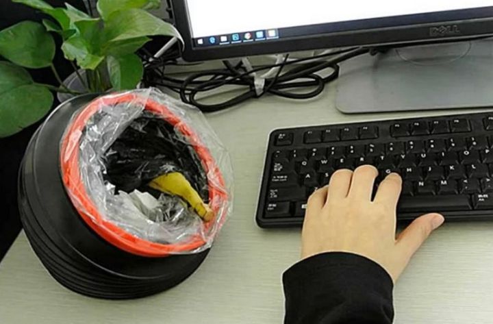 Foldable%20Bucket%20Portable%20Storage%20Mini%20Trash%20Can%20-%20Image%204