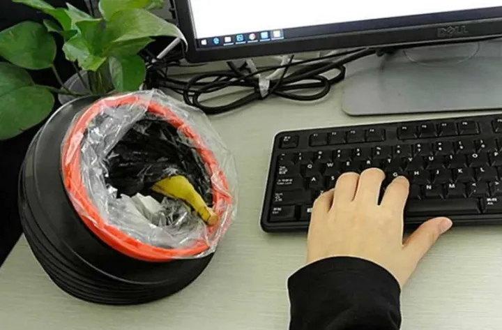 Foldable%20Bucket%20Portable%20Storage%20Mini%20Trash%20Can%20-%20Image%204