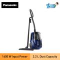 Panasonic MC-CL575 Mega cyclone Bagless Vacuum. 
