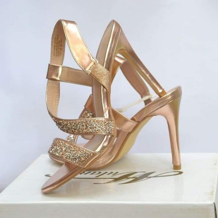 EXQUISITE ELITE GOLD HEELS  FOOTWEAR  FORMAL STYLE  4 INCHES  GOLDEN STRAP  FOR AGE 14+  MADE IN TURKEY 