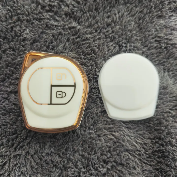 Suzuki%20Alto%20/%20Wagon%20R%20/%20CULTUS%20Remote%20key%20%20TPU%20cover%20White-Gold%20%201piece%20-%20Image%207
