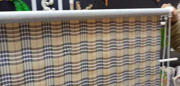 roller blinds / roller curtain blind / roller curtain window blinds / room window blind / office curtain blind / semi blackout curtian blind for room