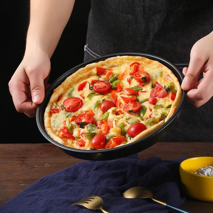 Round%20Premium%203-Piece%20Set%20Non-stick%20Pizza%20Pan,%20-%20Image%204