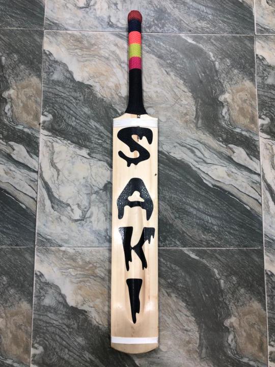 Saki%20Sports%20Cricket%20Bat%20Sri%20Lankan%20Bat%20Long%20Cricket%20Bat%20Tape%20Ball%20Bat%20-%20Image%204