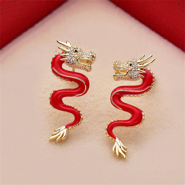 Chinese%20New%20Year%20Dragon%20stud%20earrings%20Unique%20Stud%20style%20Personality%20jewelry%20Chinese%20New%20Year%20jewelry%20Red%20Retro%20Retro%20red%20earrings%20for%20Chinese%20New%20Year%20celebration%20Party%20accessory%20Fashion%20statement%20-%20Image%203