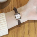 Square Simple Retro Student Belt Ladies Quartz Watch.