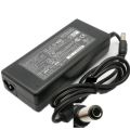Toshiba 75W 15V 5A Laptop Power Charger. 