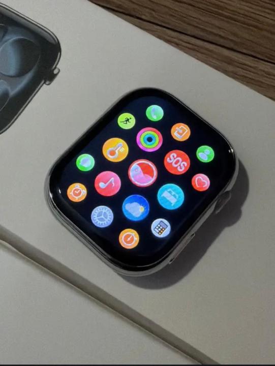 Series%2011%20Style%20Smart%20Watch%20with%202%20Straps%20&%20Wireless%20Charging%20%7C%20Black%20&%20Silver%20Straps%20%7C%20Touch%20Display%20-%20Image%203