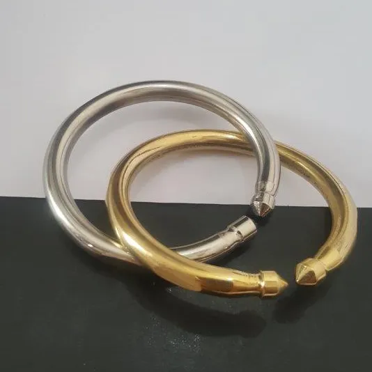 Pack%20of%202%20Golden%20and%20Silver%20Stainless%20Steel%20Kara%20Bracelet/Bangle%20for%20Boys%20-%20Image%203