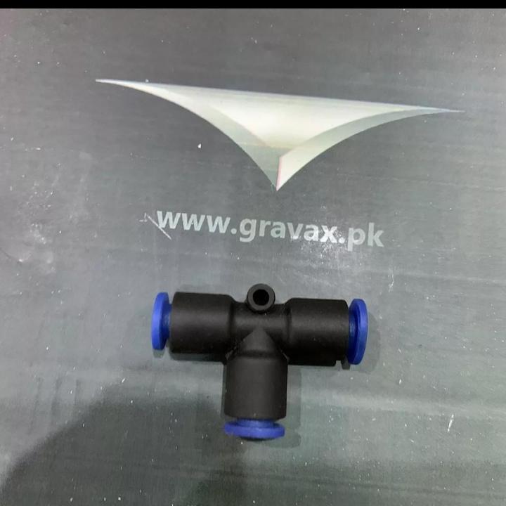3 Way T shaped Pneumatic Connector 6mm 8mm 10mm OD Pipe Push In Air Gas Slip Lock Quick Connector Adapters