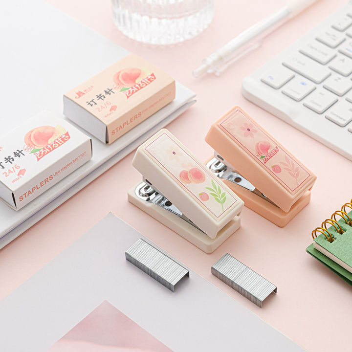 2024%20Ins%20Cute%20Peach%20Mini%20Stapler%20with%20400pcs%2024/6%20Staples%20Kawaii%20Bookbinding%20Machine%20Portable%20Paper%20File%20Documents%20Binder%20Office%20Myhappinessisyou%20-%20Image%205
