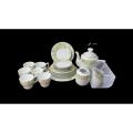 Porcelain Dinner Set - 22 Pieces. 