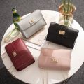Square Bag Ladies Chain Bag Diagonal Cross Retro Shoulder Bag Fashion Handbag-black. 