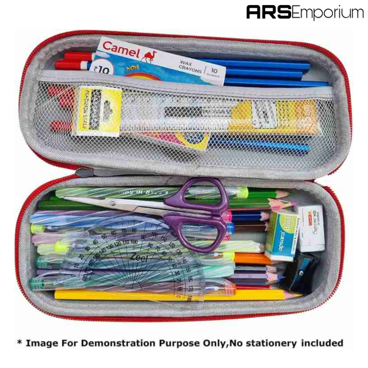 Astronaut%20and%20Space%20Theme%20Pencil%20Case%20%E2%80%93%20Cute%20Zipper%20Pouch%20for%20Kids%20&%20School%20-%20Image%205