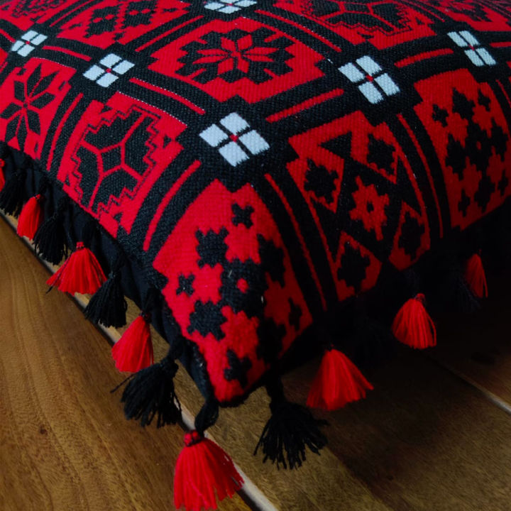 Relaxsit%20Traditional%20Floor%20Cushion%20%20Acrylic%20&%20polyester%20weaved%20with%20the%20blend%20of%20cotton%20on%20%20back%20side.%20Optional%20filing%20case%20size%2024%20x%2024"%20-%20Image%206