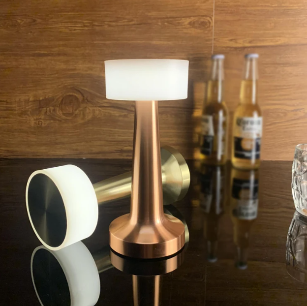 LED%20Cordless%20Desk%20Lamp%20-%20Touch%20Control,%20Chargeable,%20Modern%20Art%20Deco%20Design%20with%203%20Color%20Temperatures%20and%20Adjustable%20Brightness%20-%20Image%205